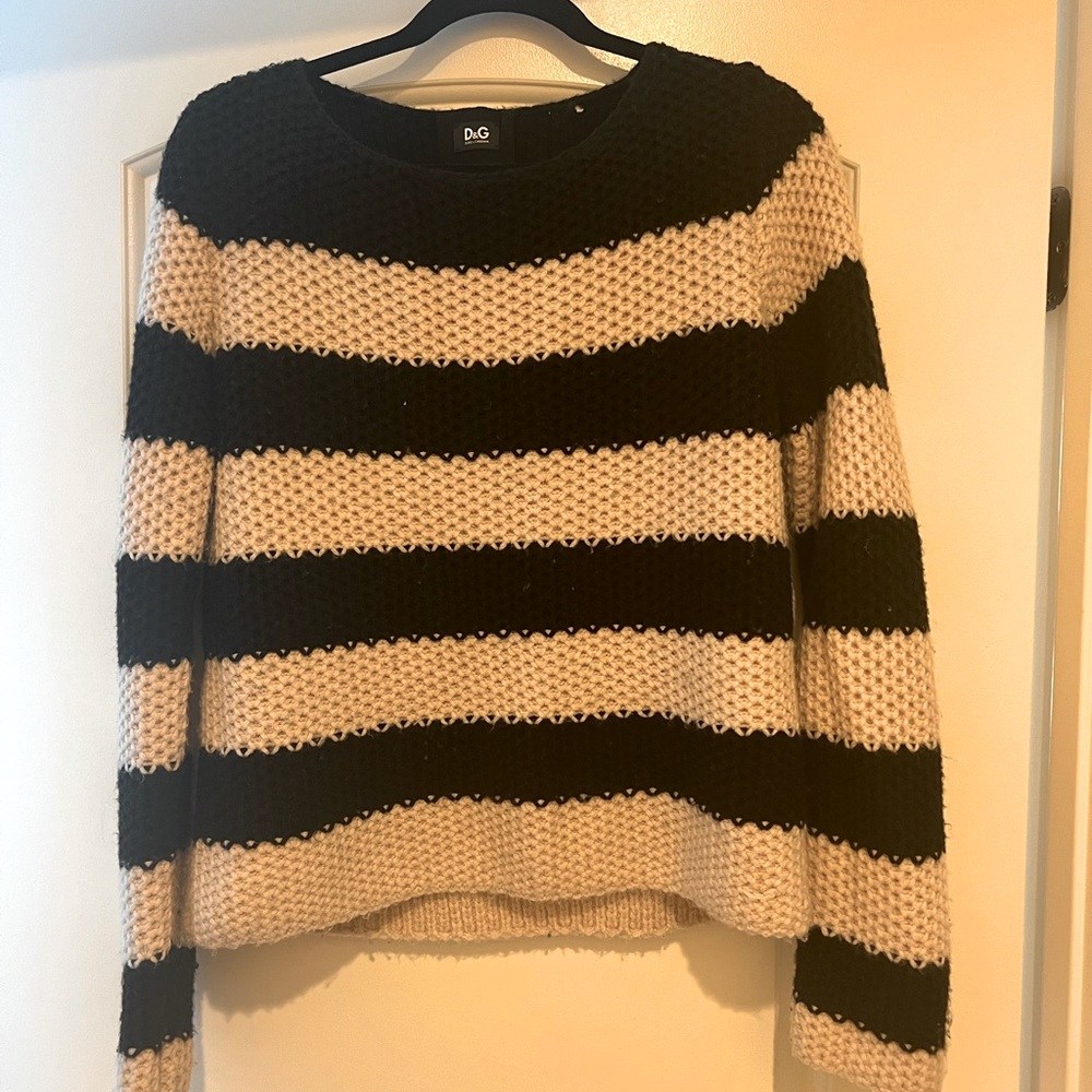 D&G mens knit sweater